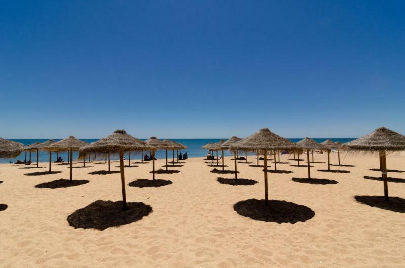 Ocean View 1 Bed Room Flat Quarteira Exterior photo