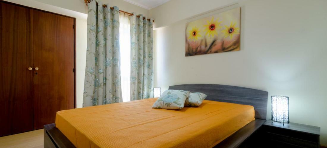 Ocean View 1 Bed Room Flat Quarteira Exterior photo