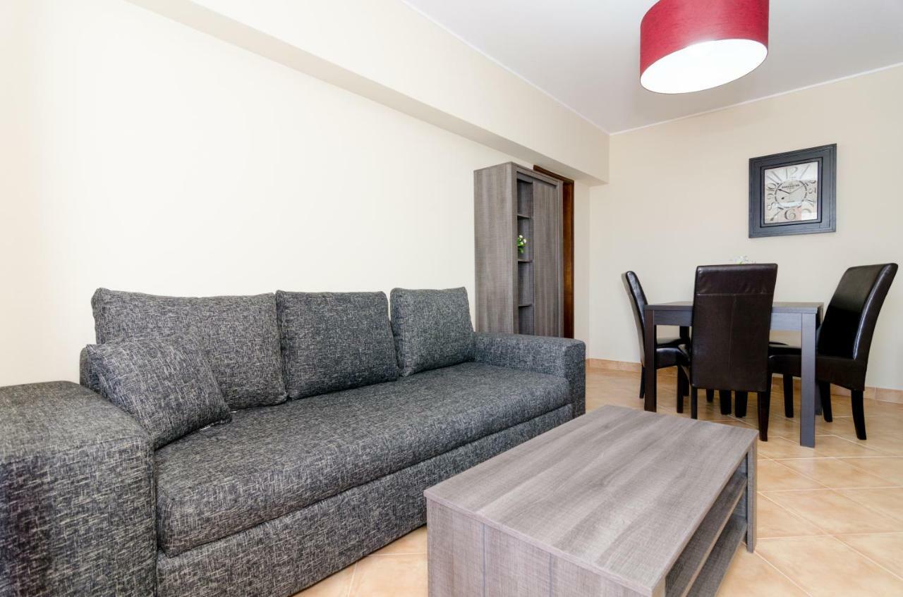 Ocean View 1 Bed Room Flat Quarteira Exterior photo